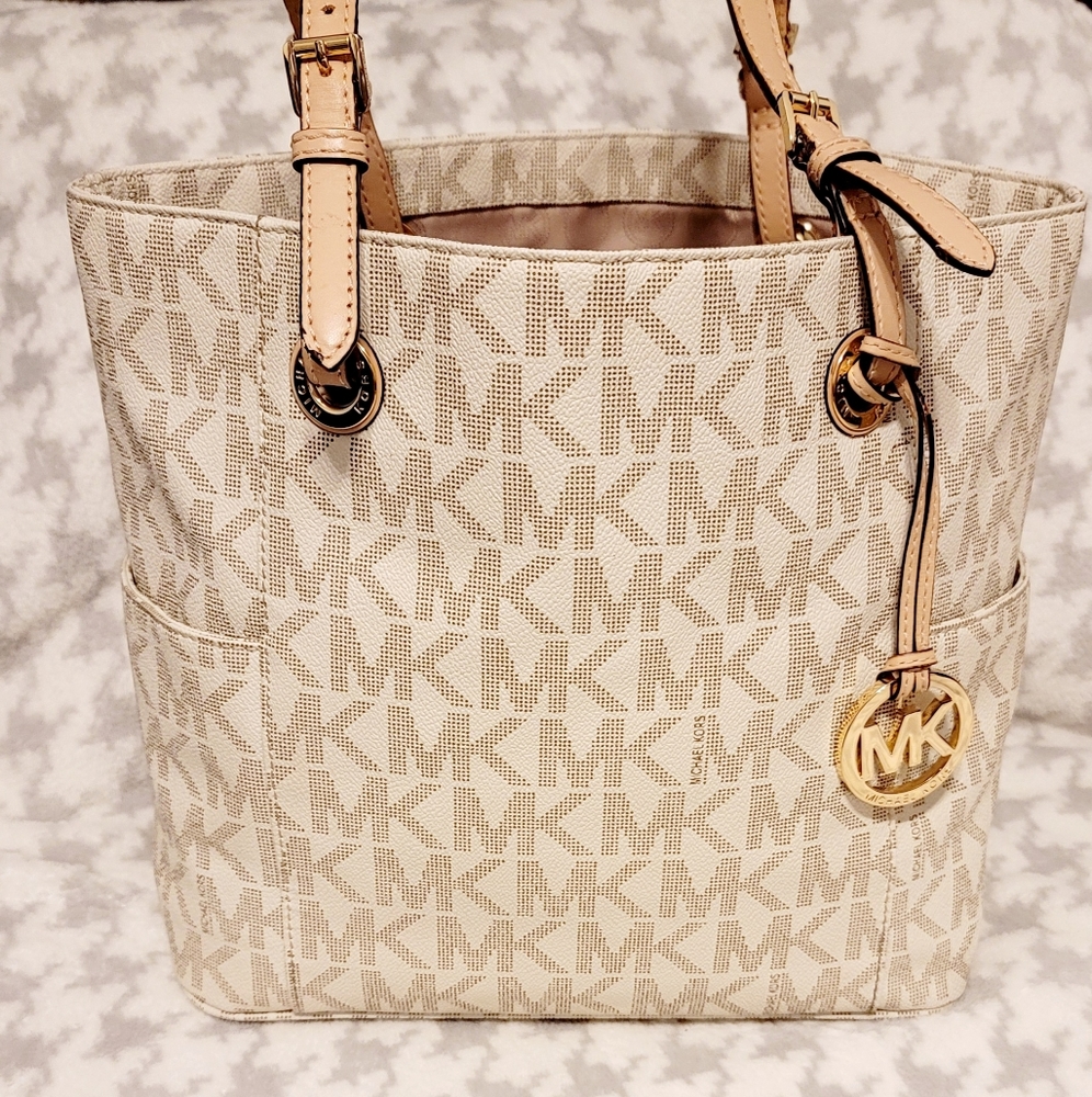 Michael Kors Tote